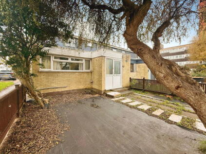 Howards Grove, Southampton, SO15 5PU