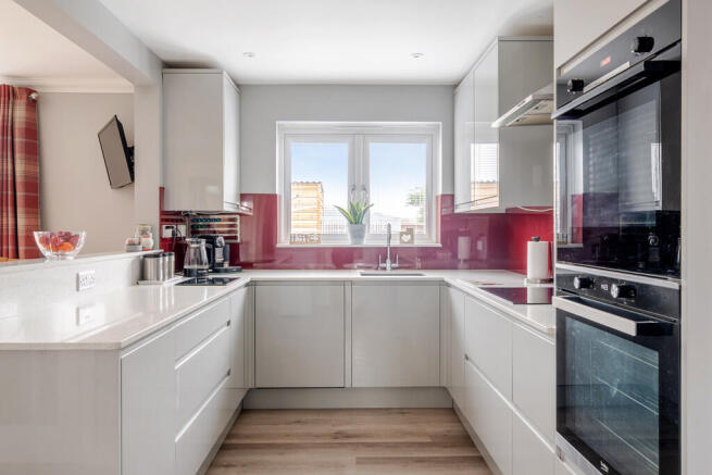 1397964-2-6966300...