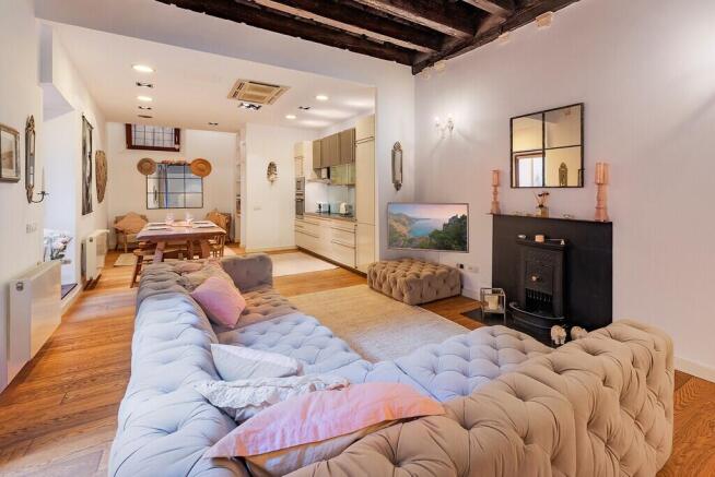 living room (2)