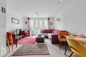Flat 7, 40 Oak Tree Court, Overton Road, Sutton SM2 6DN
