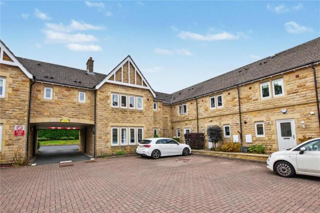 2 bed Apartment for sale Image 12