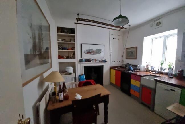 KITCHEN / BREAKFAST ROOM