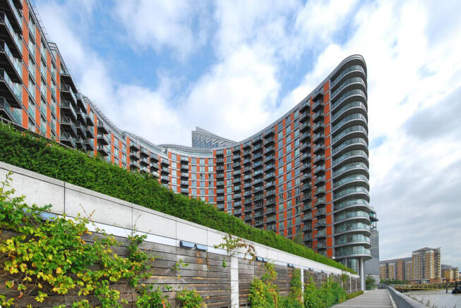 1 Bed Furnished Apartment