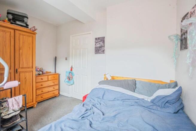 1 bed Apartment for sale Image 6