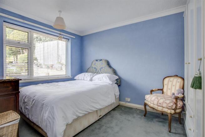 18 Kendalls Close Bedroom 2.jpg