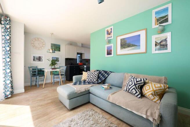 Living/Dining Area