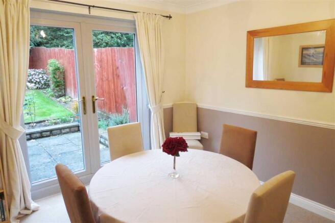 Dining Room: