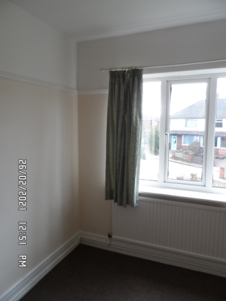 2 bed Flat to rent Image 12