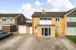 39, Lunds Farm Road, Reading RG5 4PZ