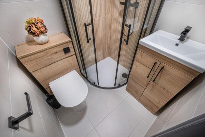 Room 1 Ensuite