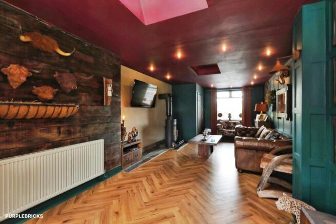 3 bed Semi-Detached for sale Image 5