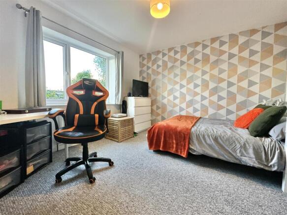 Bedroom 3.jpg