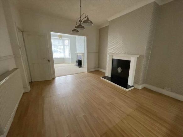 Dining Area (maximum