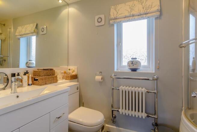 8373298-interior18-800.jpg