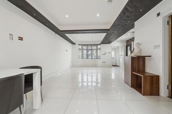 24 Martindale Road, Hounslow - reception 3.jpg