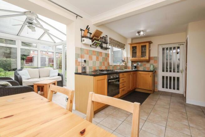 Nearmoor Road, Shard End, Birmingham, West Midlands, B34 photo 4