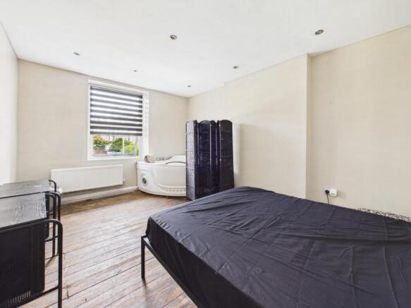 3 bed End of Terrace for sale Image 5
