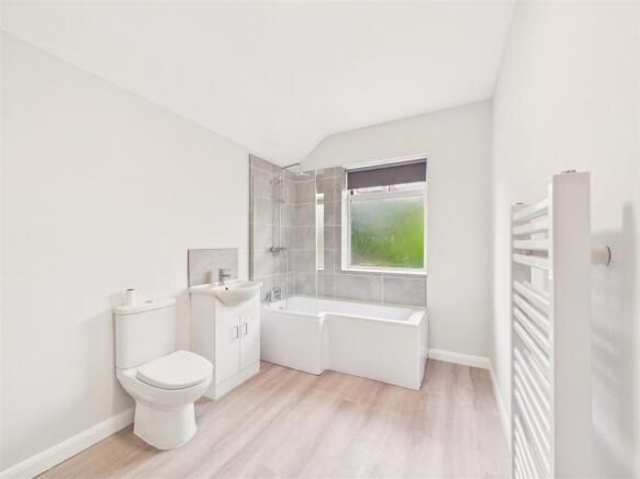 2 bed Terraced for sale Image 11