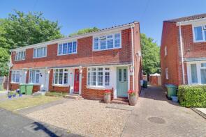 4, Sherwood Court, Ticonderoga Gardens, Southampton SO19 9JD