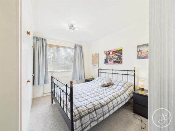 2 bed Flat for sale Image 10