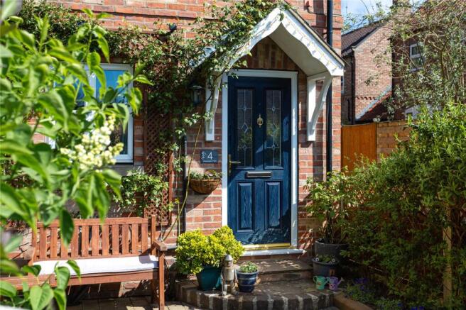 2 bed Semi-Detached for sale Image 4