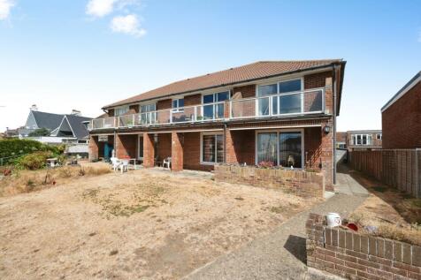 Bembridge Drive, Hayling Island, Hampshire, PO11