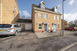 20, Farriers Way, Dunstable LU5 5FG