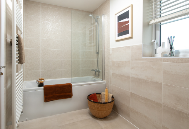 Maple-Bathroom