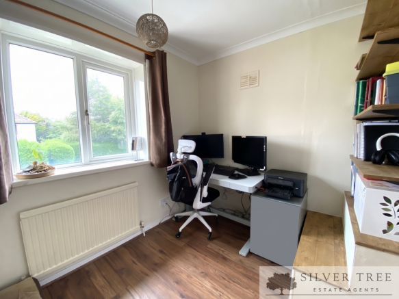 3 bed Semi-Detached for sale Image 9