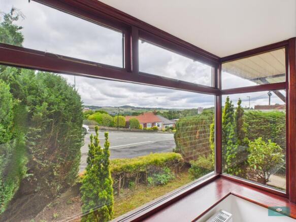 2 bed Bungalow for sale Image 6