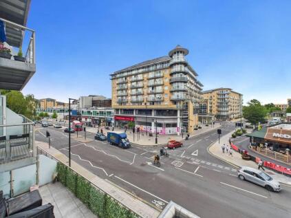 High Street, Feltham, Middlesex, TW13