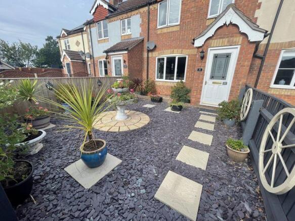 Front garden 
