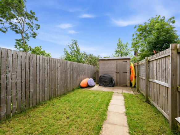 2 bed Terraced for sale Image 11