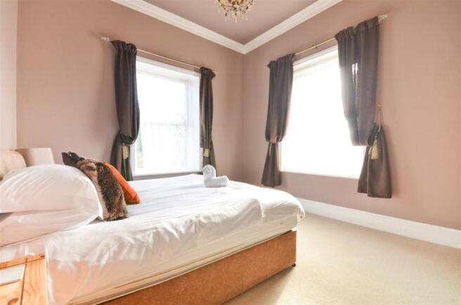 Bedroom 2.JPG