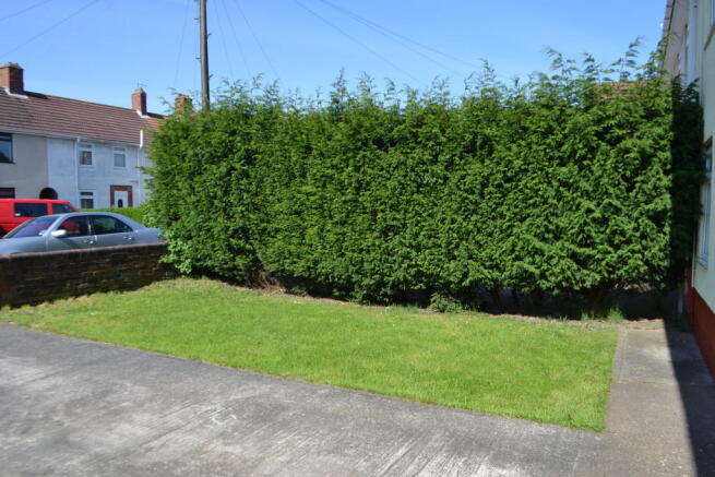 Front Garden S66 3RG