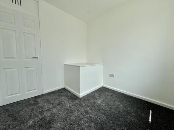 3 bed End of Terrace to rent Image 10