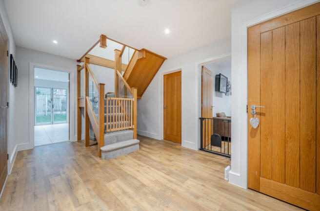 1400494-5-6981d1c...