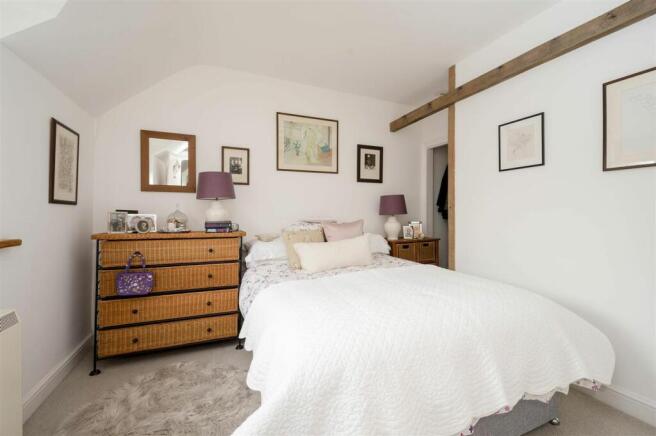 Bedroom V2