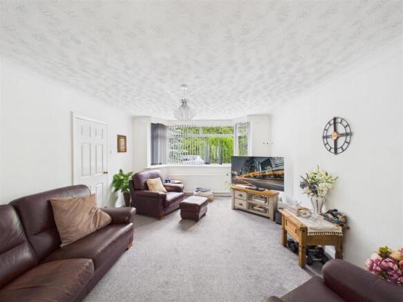 3 bed House for sale Image 5