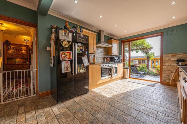 Kitchen/Dining Room