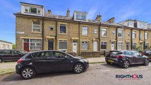 30, Woodroyd Road, Bradford BD5 8EN