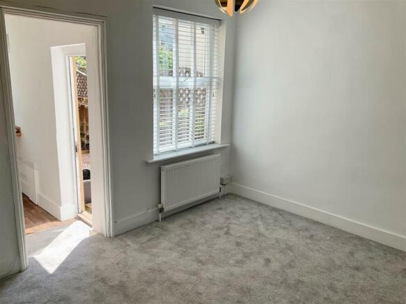 dining room a.jpg