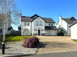 8, Deganwy Quay, Conwy LL31 9DQ