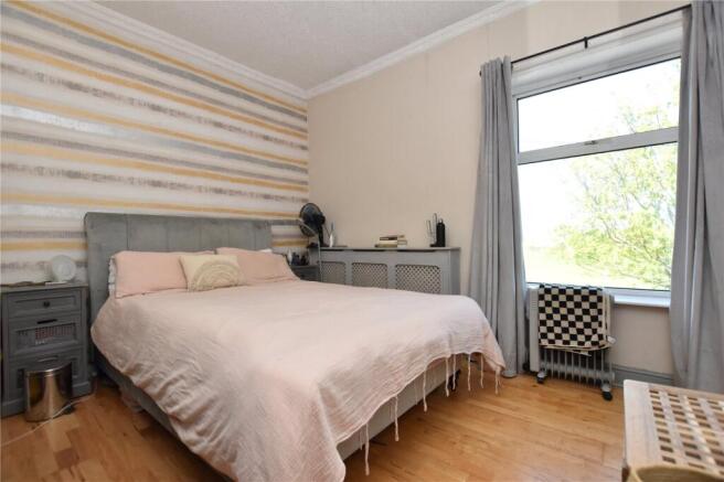 2 bed Terraced for sale Image 6