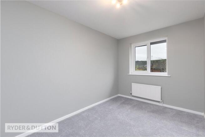 3 bed Semi-Detached for sale Image 7