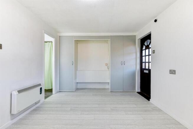 For Sale by Aspire Residential | Pilgrims Walk