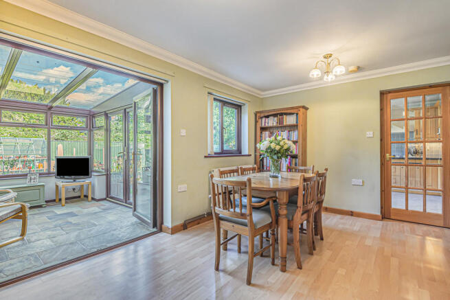 Dining Room/Conse...