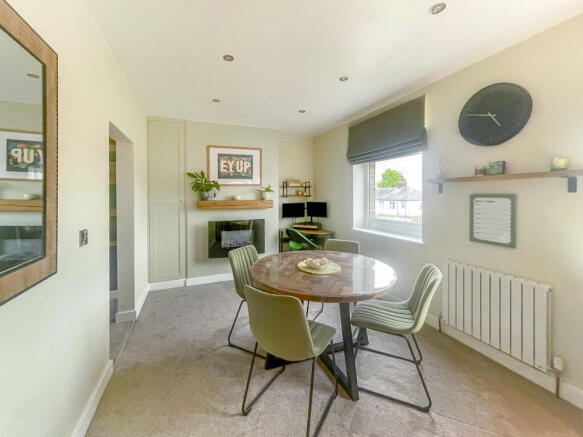3 bed Semi-Detached for sale Image 4