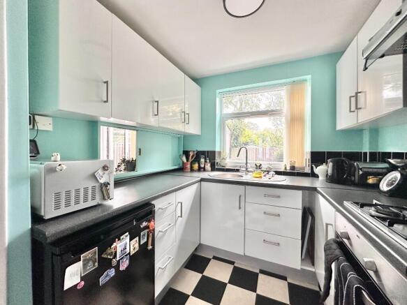 Thelwall Road, Sale, Cheshire, Greater Manchester, M33 photo 4