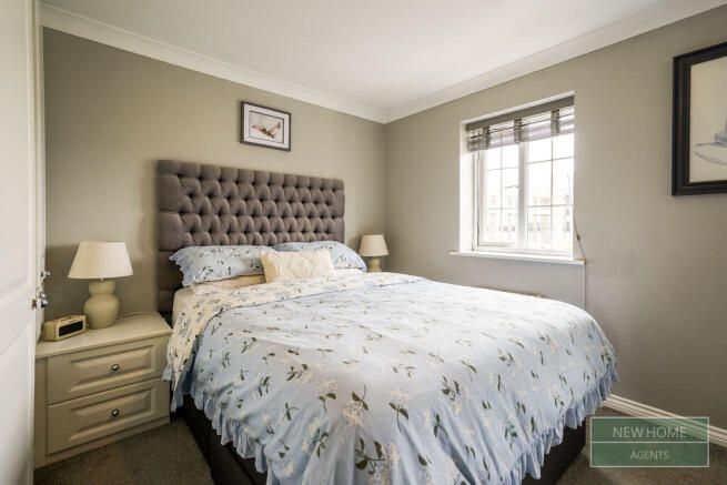 4 bed Terraced for sale Image 10